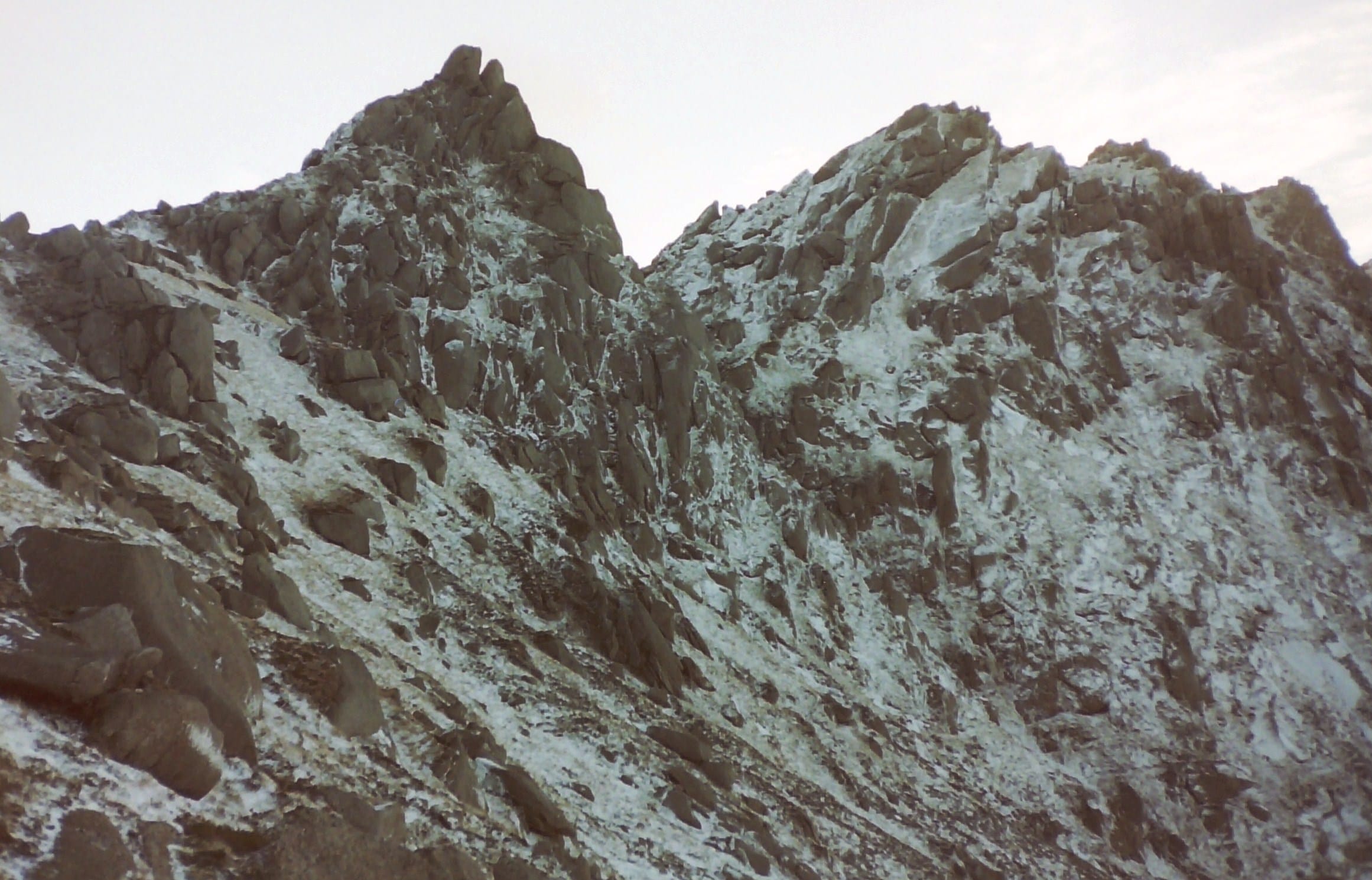 WITCH REPORT: Looking back to the Witch's Step section of the icy ridge round from Caisteal Abhail