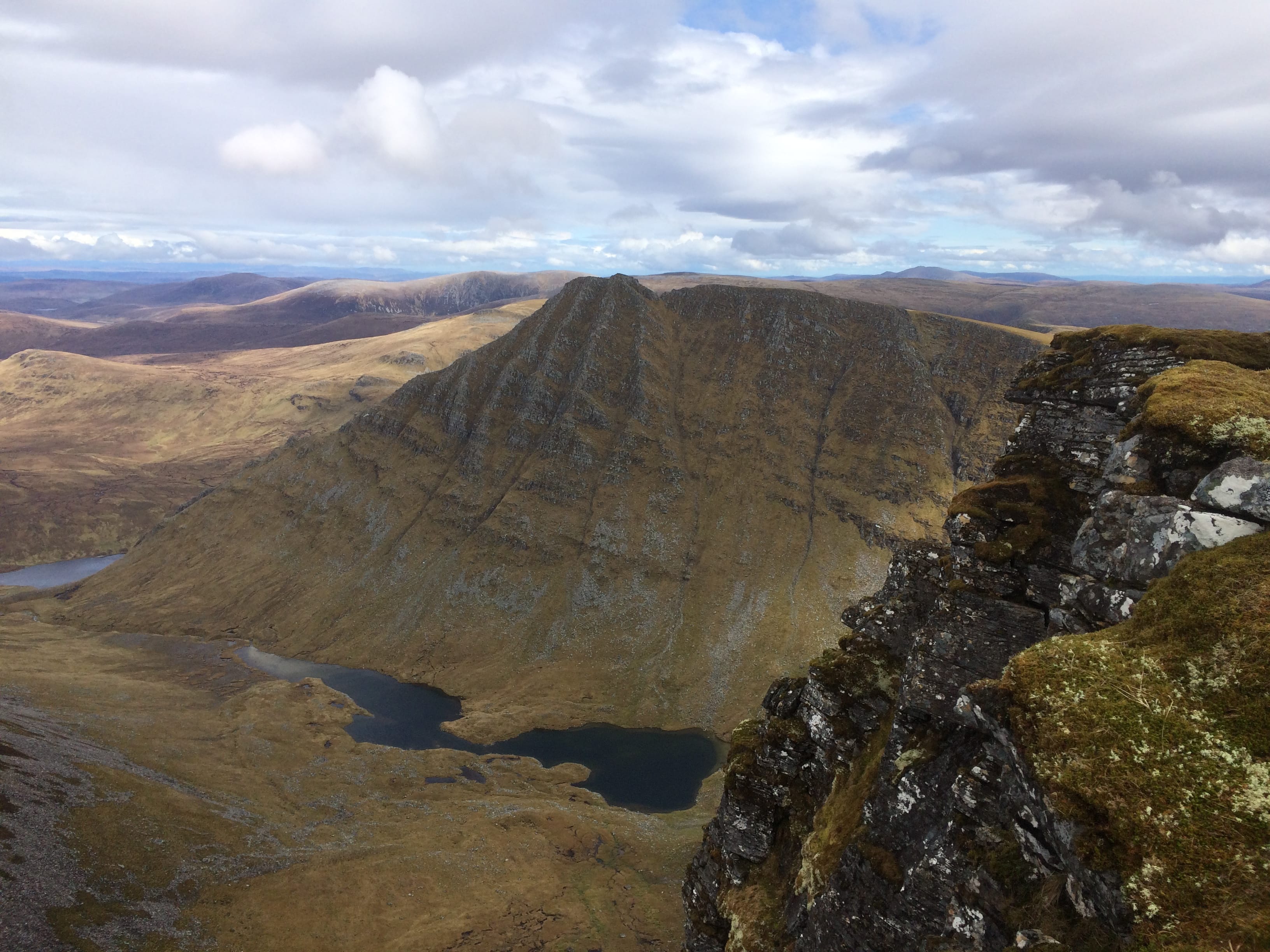 HIDDEN GEM: Looking over Luchd Choire to Creag an Duine and An Sgurr from Seana Bhriagh summit - but getting here can be a problem