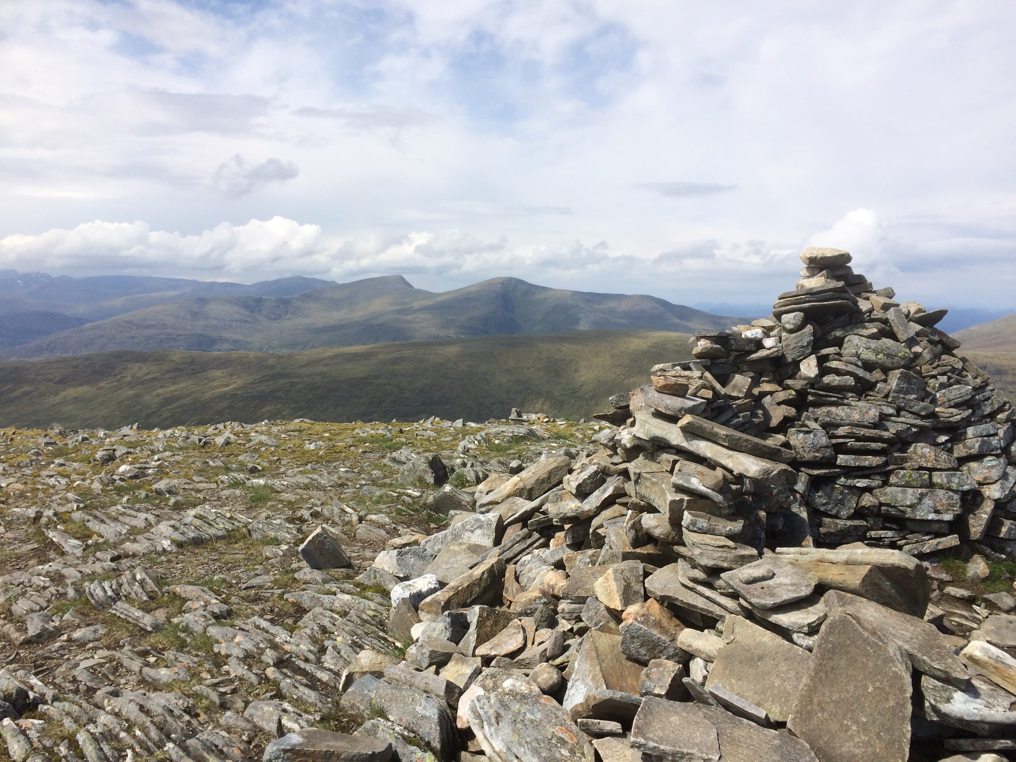 LAPPING IT UP: Easains from summit