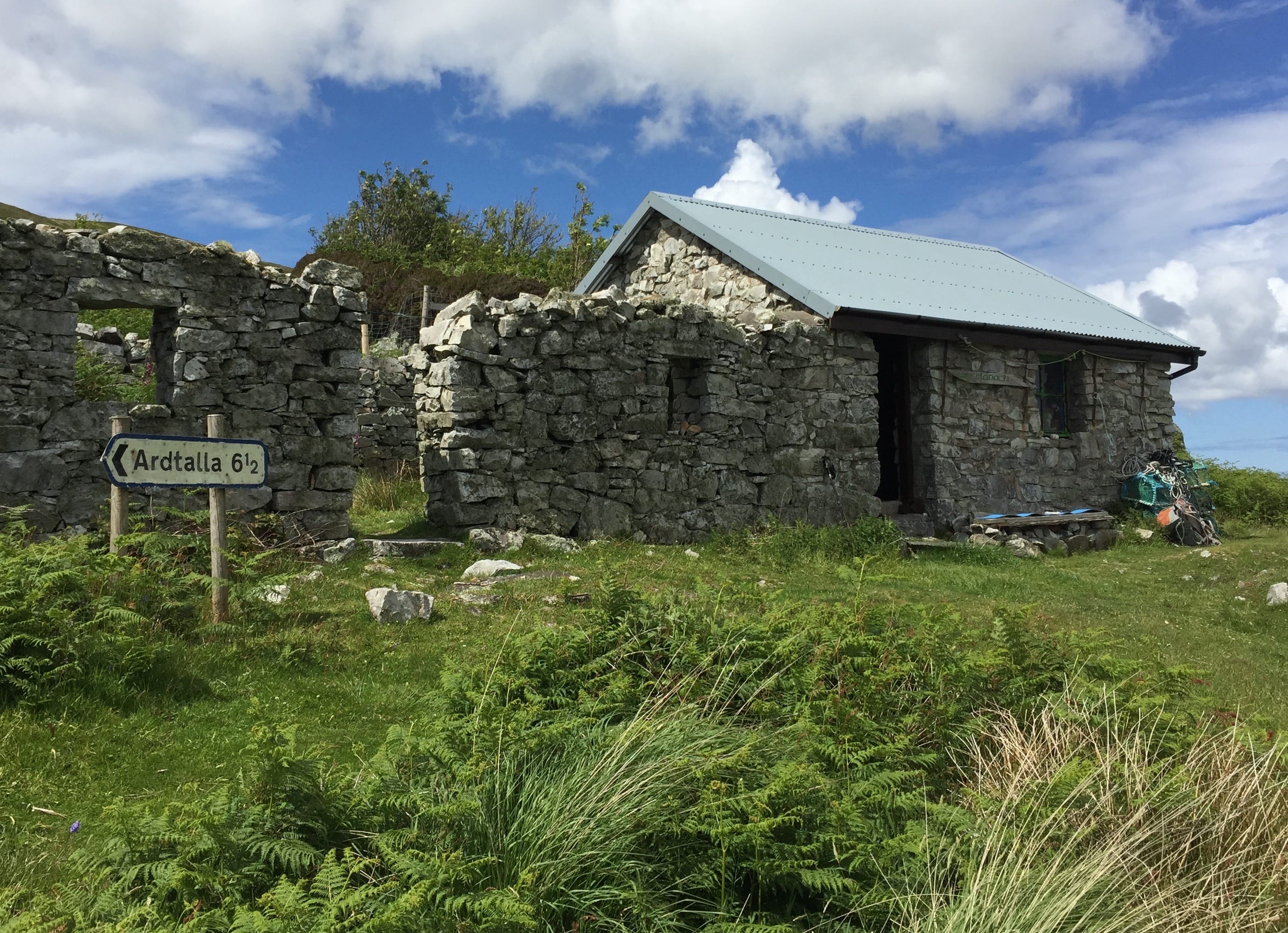 SHELTER SPOT: An Cladach bothy