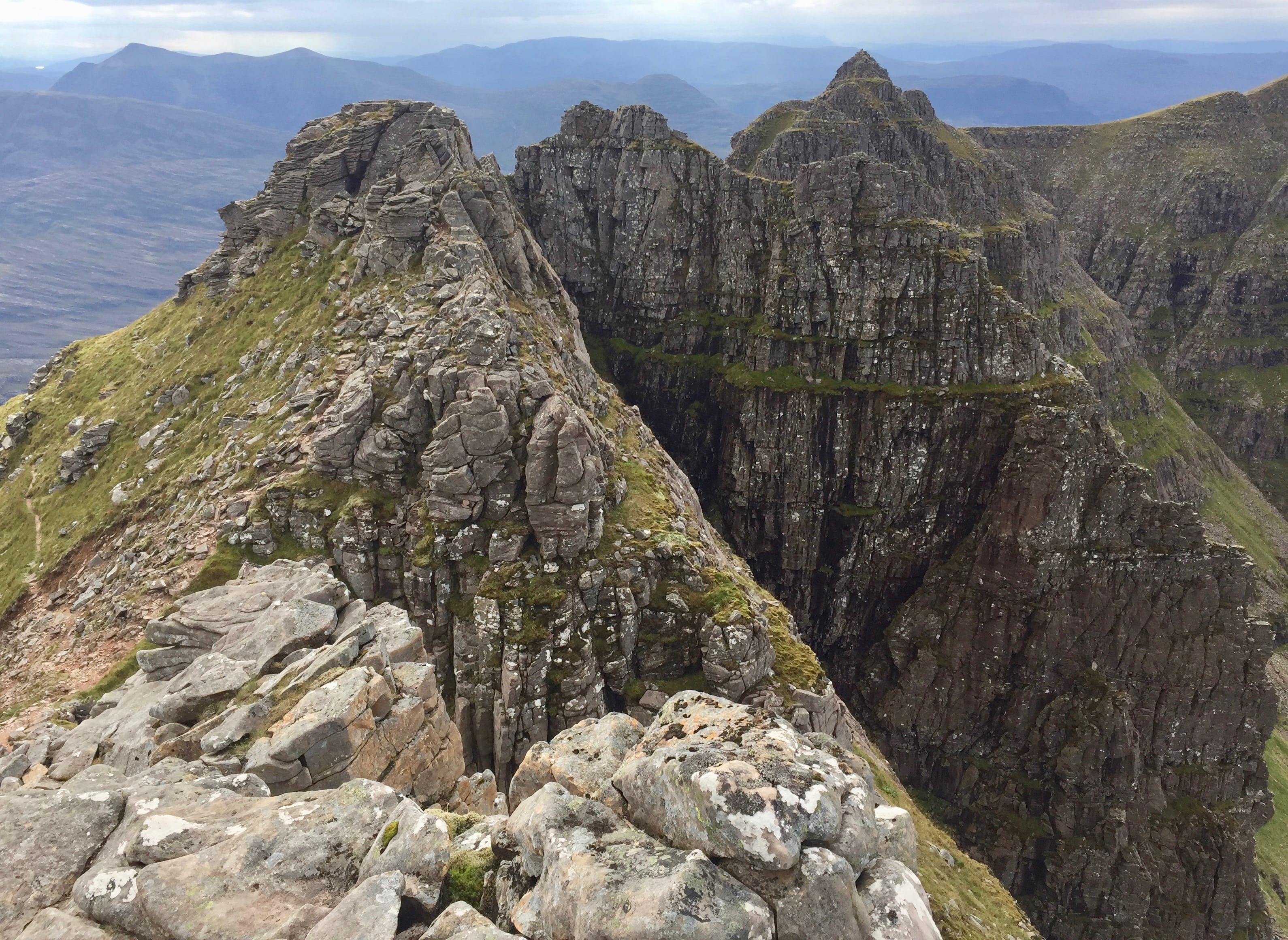 PINNACLES: Am Fasarinen